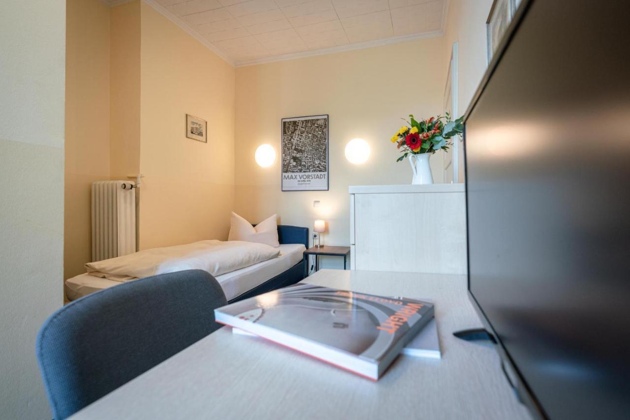 Hotel-Pension Am Siegestor Monachium Zewnętrze zdjęcie